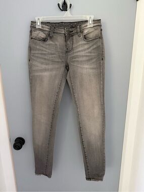 Buckle Gray Faded Skinny Jeans